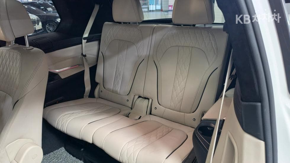 BMW X7(G07)xDrive 40i M Sport - 13