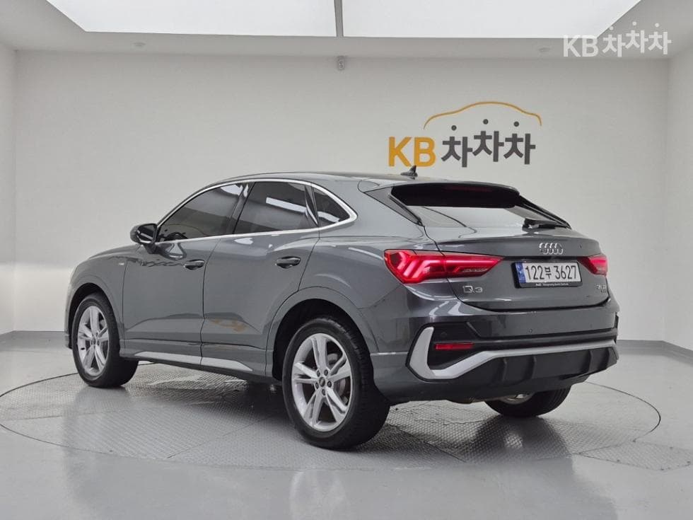 Audi The New Q3(F3)35 Turbo Diesel Injection Quattro Sportback Premium - 3