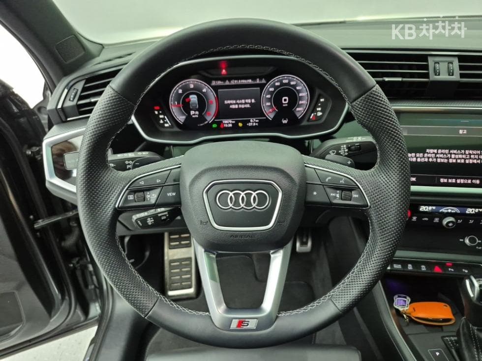 Audi The New Q3(F3)35 Turbo Diesel Injection Quattro Sportback Premium - 9