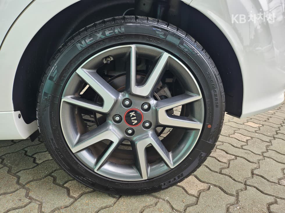 Киа Soul 부스터1.6 T-GDI Noblesse Специал (специален признак/издание) - 7