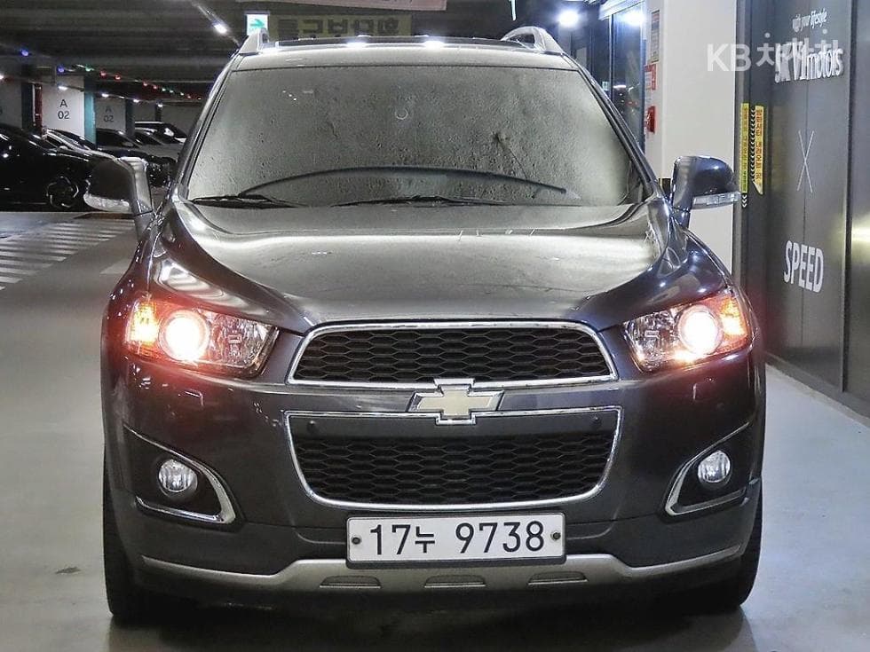 GM Korea Chevrolet Captiva4WD LT 5-seater - 2
