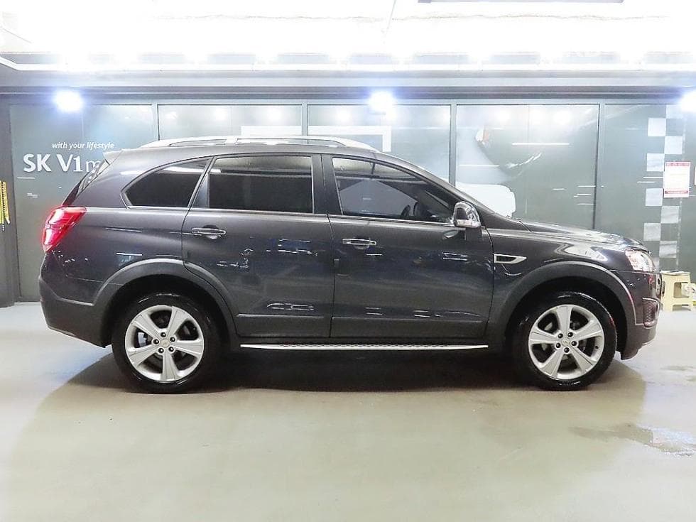 GM Korea Chevrolet Captiva4WD LT 5-seater - 3