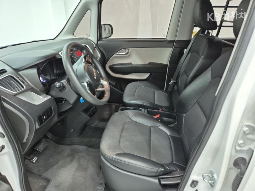 Kia The New (facelift) Ray (van) Van1.0 Gasoline Van 2-seater Standard - 11