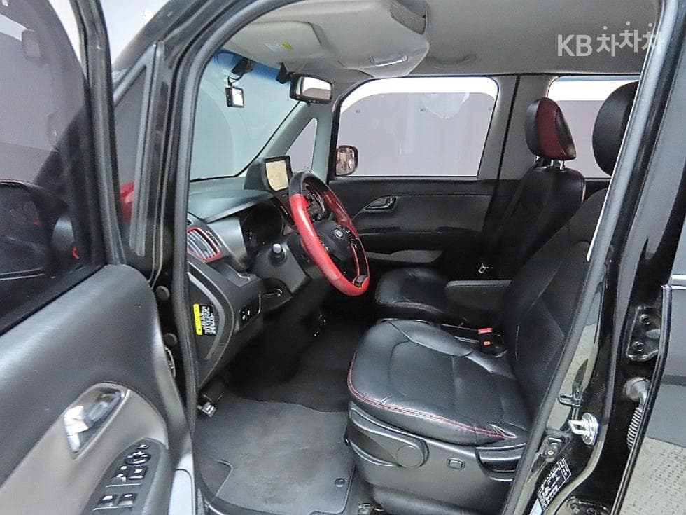 Kia Ray (van)1.0 Gasoline Turbo Prestige - 10