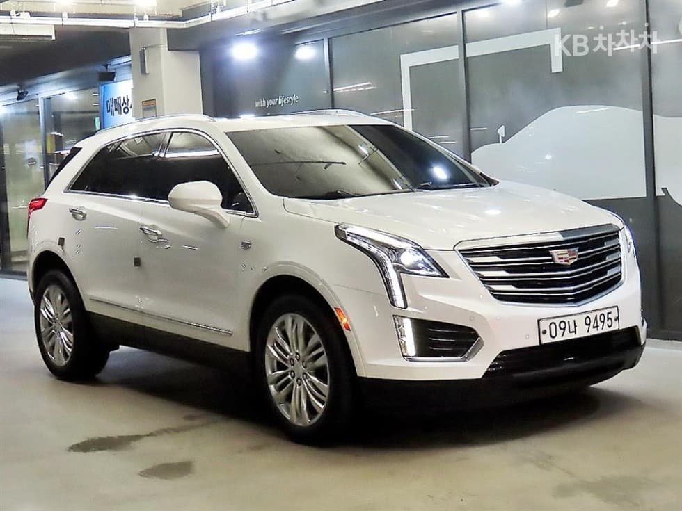 캐딜락 XT5 3.6 Premium Plus - Image 1