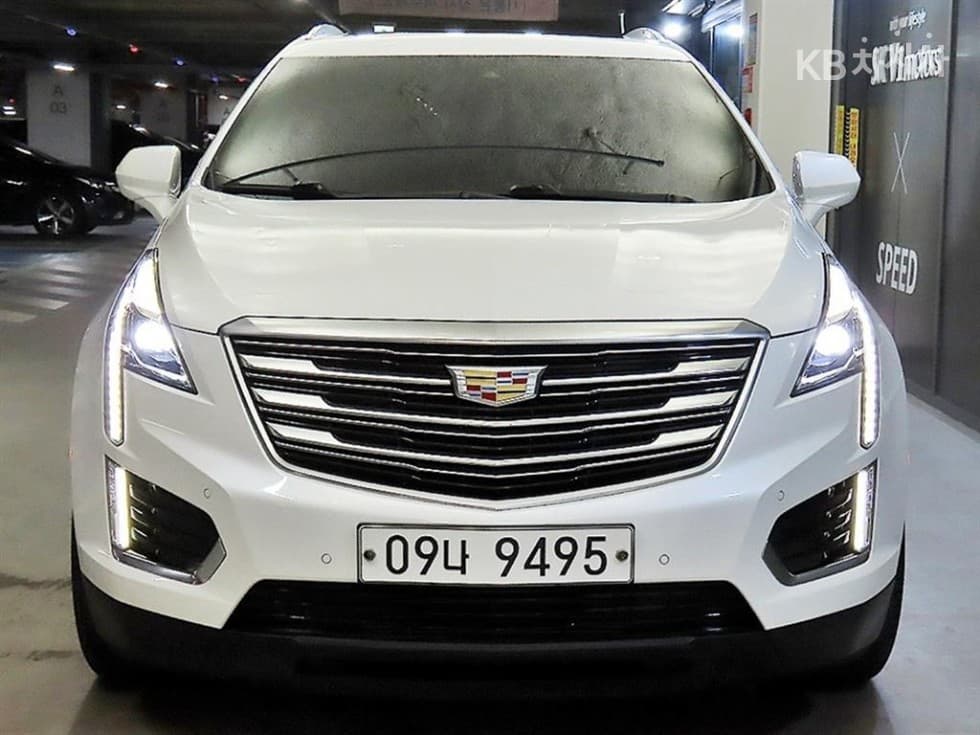 캐딜락 XT53.6 Premium Plus - 2