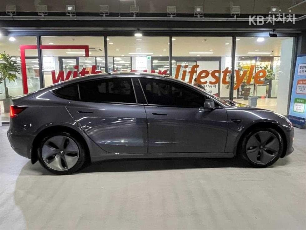 테슬라 Model 3Long Range - 3