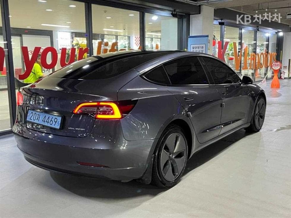 테슬라 Model 3Long Range - 4