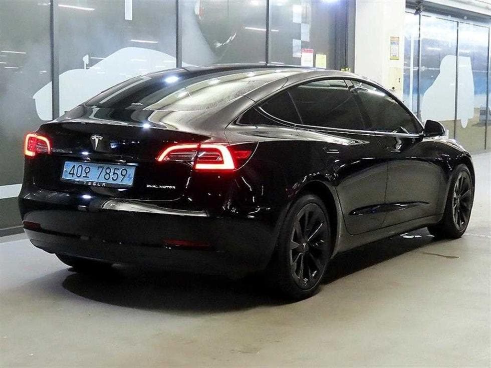 테슬라 Model 3Long Range - 4