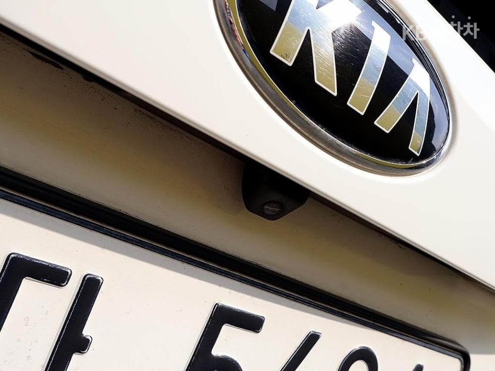 Kia Ray (van)1.0 Gasoline Prestige - 16