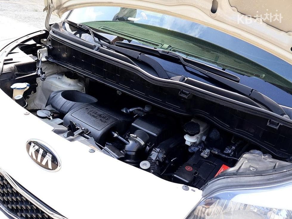 Kia Ray (van)1.0 Gasoline Prestige - 19