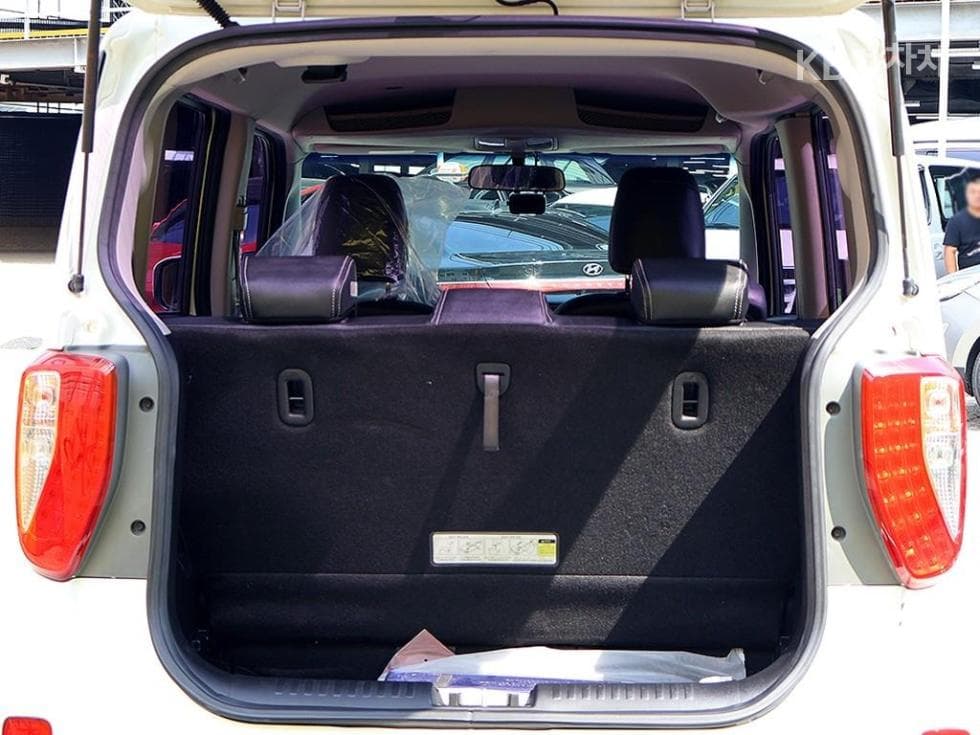 Kia Ray (van)1.0 Gasoline Prestige - 20