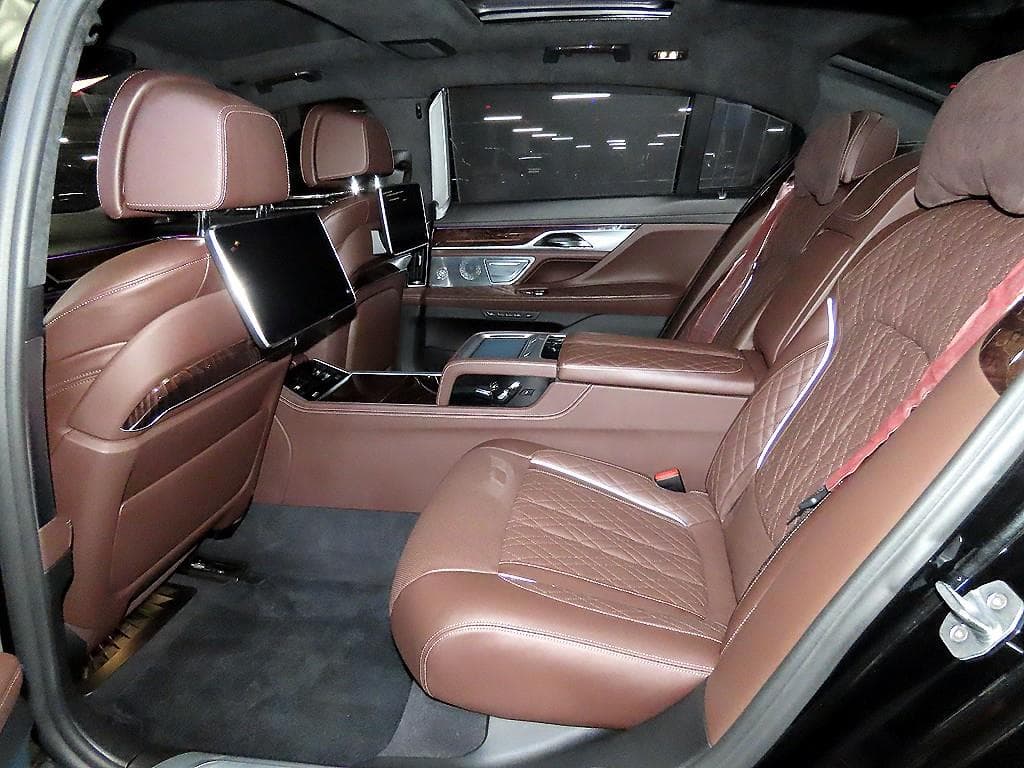 BMW 7시리즈 (G11)750Li xDrive Design Pure Excellence - 7