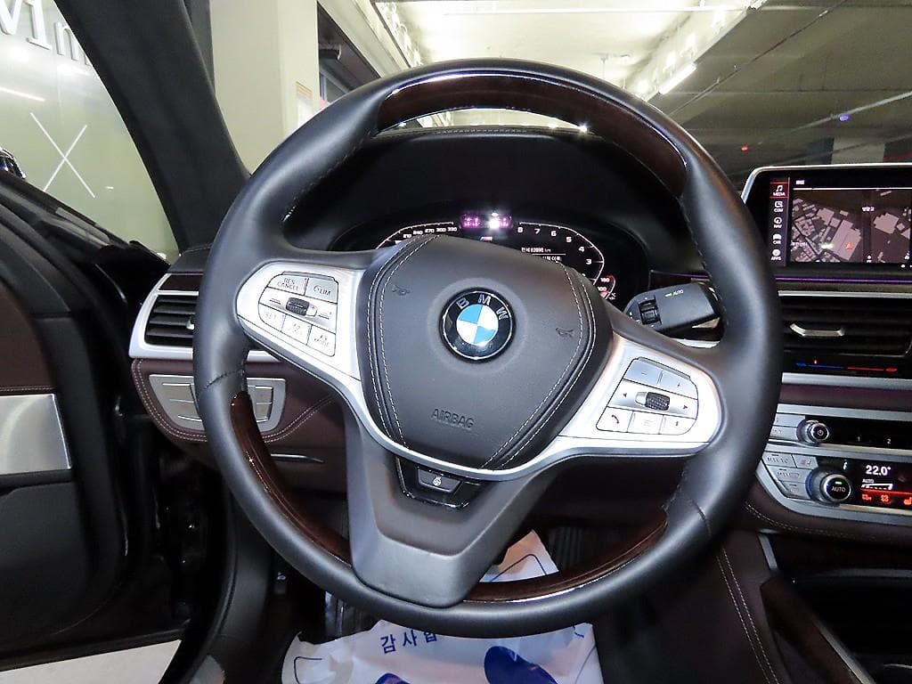 BMW 7시리즈 (G11)750Li xDrive Design Pure Excellence - 8