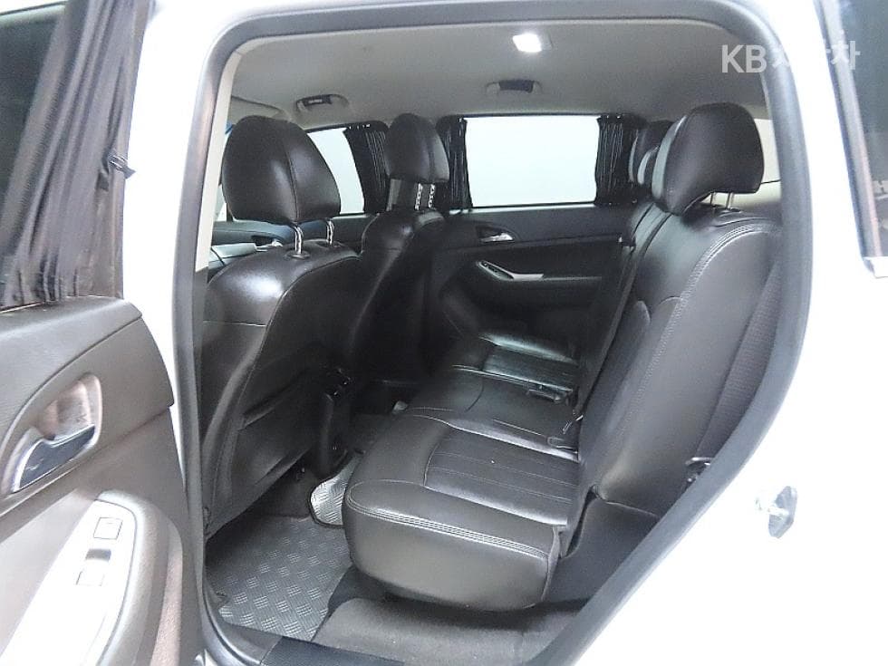 GM Korea Chevrolet OrlandoLTZ Premium - 11