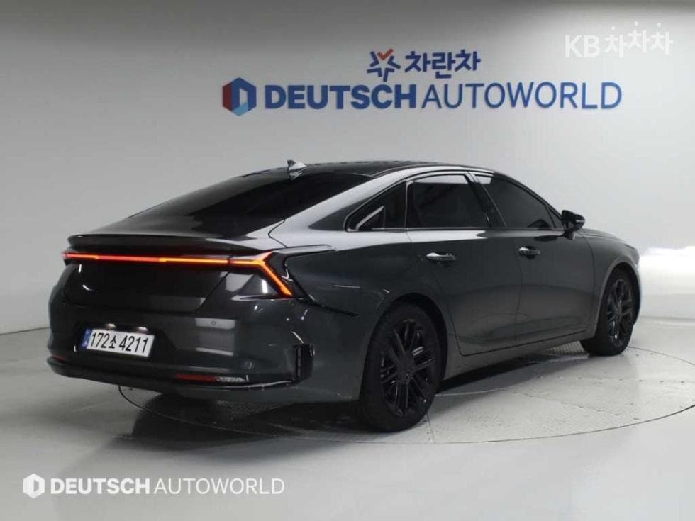 Kia The New (facelift) K8 Hybrid1.6 Turbo HEV 시그니쳐 - 2