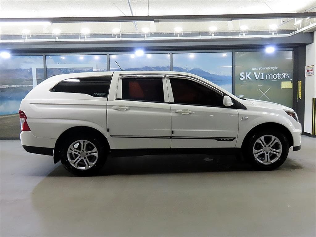 KG Mobility Korando Sports (pickup variant)CX7 4WD 패션 - 3