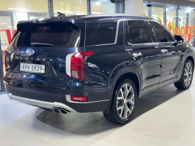 Hyundai Palisade2.2 Diesel 8-seater Prestige - 4