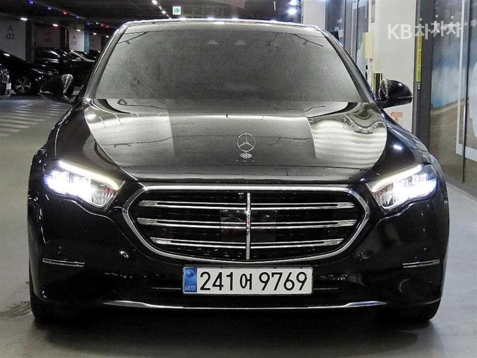Mercedes-Benz E-클래스 (W214)E220d 4MATIC Exclusive - 2