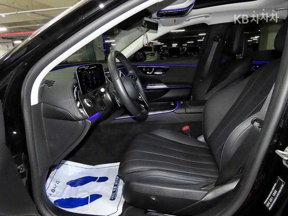 Mercedes-Benz E-클래스 (W214)E220d 4MATIC Exclusive - 6