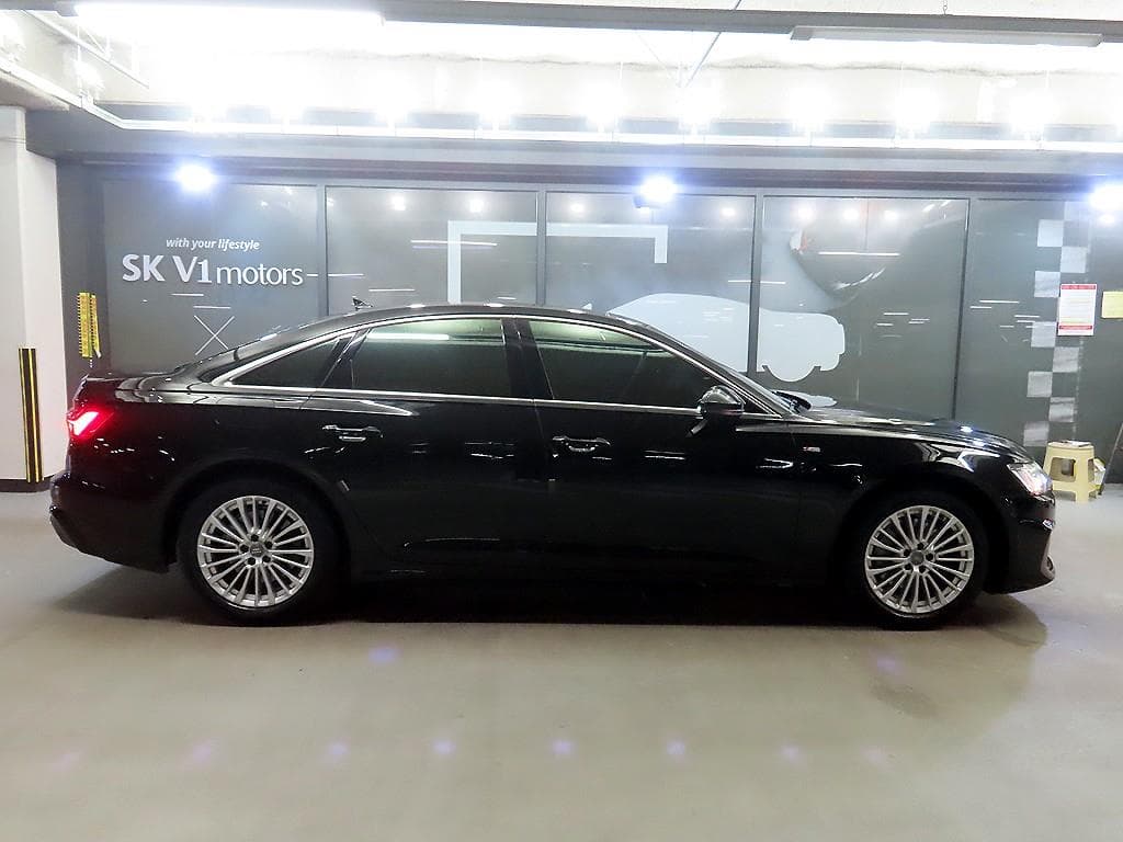 Ауди A6(C8)45 TFSI Premium - 3