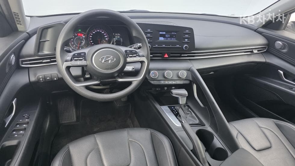 Hyundai All New Avante (Elantra)(CN7)1.6 Gasoline Smart - 29