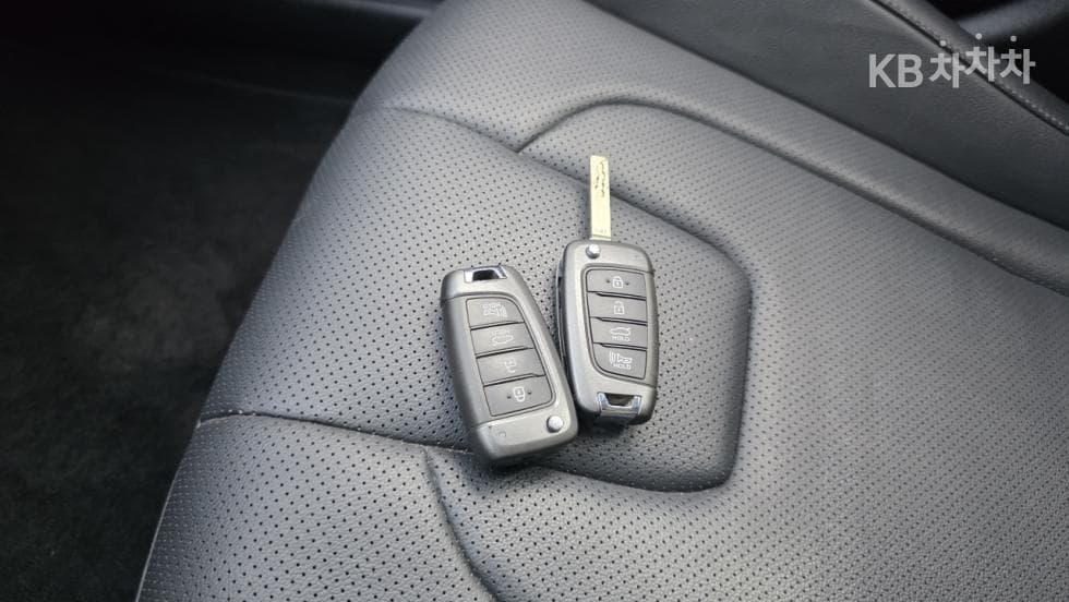 Hyundai All New Avante (Elantra)(CN7)1.6 Gasoline Smart - 30