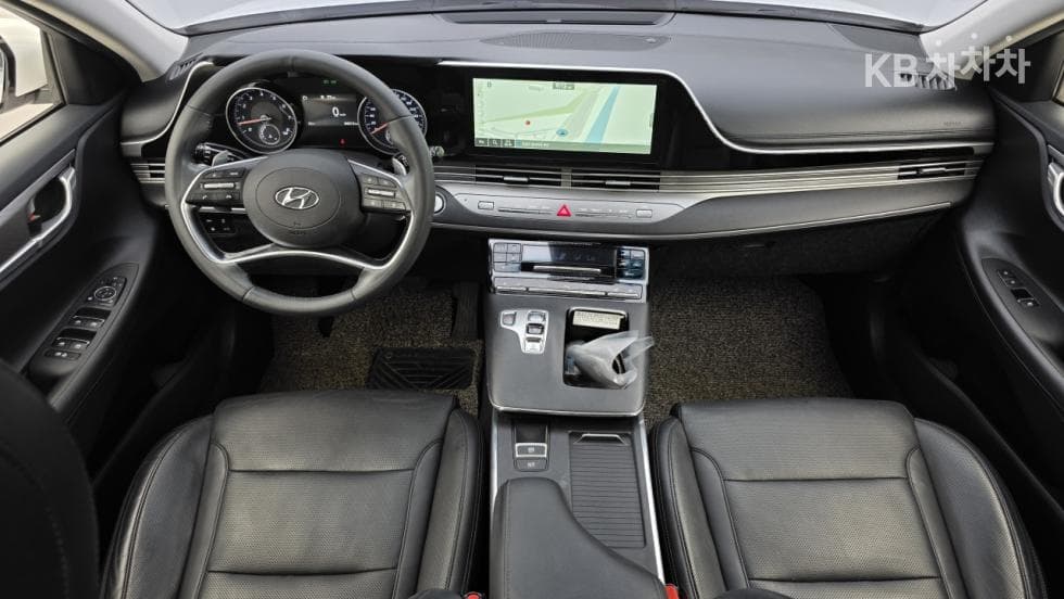 Hyundai The New (facelift) Grandeur (Azera)2.5 Premium 초이스 - 5