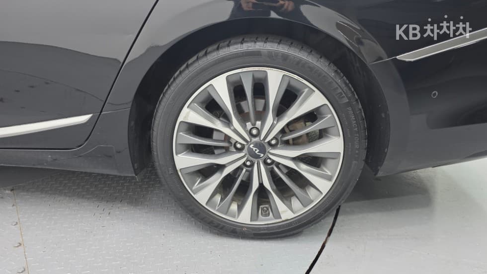 Kia K82.5L gasoline Noblesse - 9