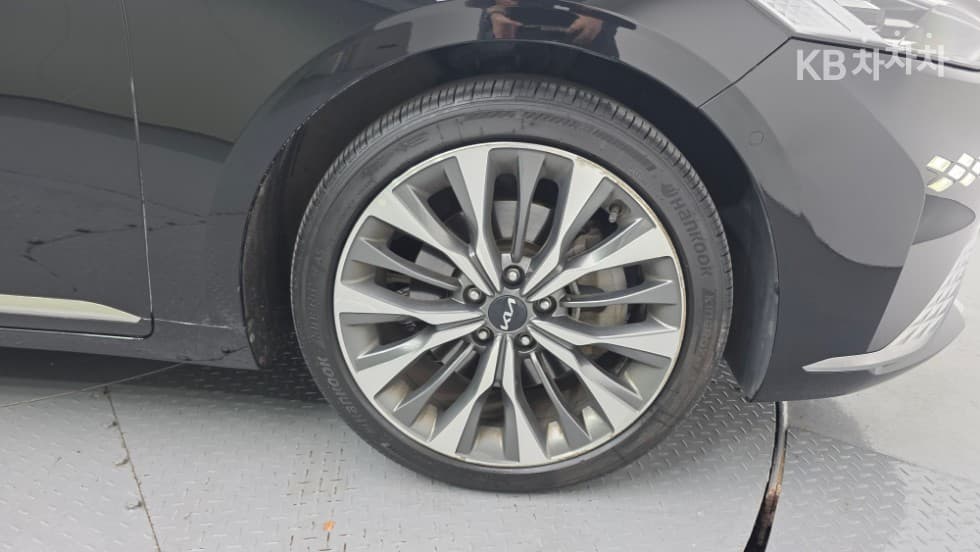 Kia K82.5L gasoline Noblesse - 13