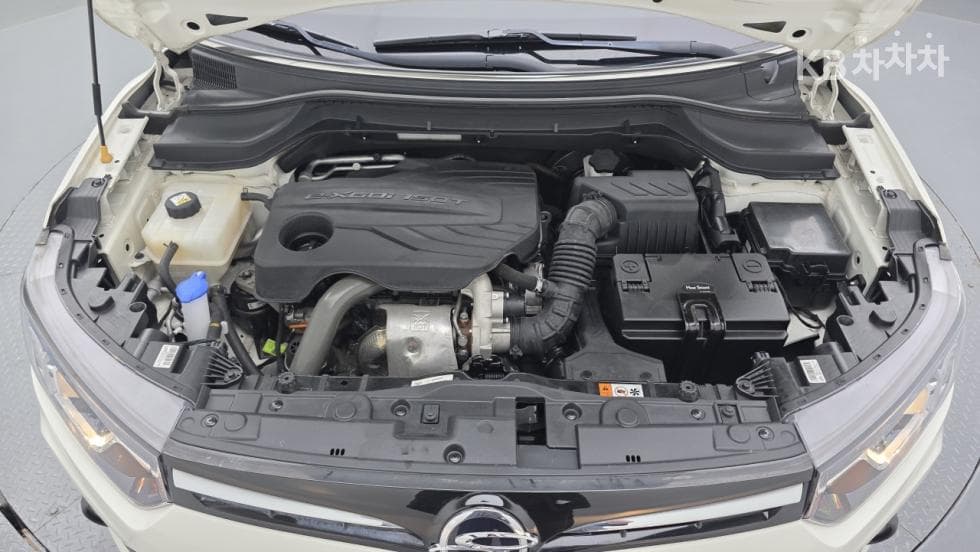KG Mobility Very New (facelift/refresh; particularly for Tivoli) TivoliGasoline V1 2WD Standard - 9