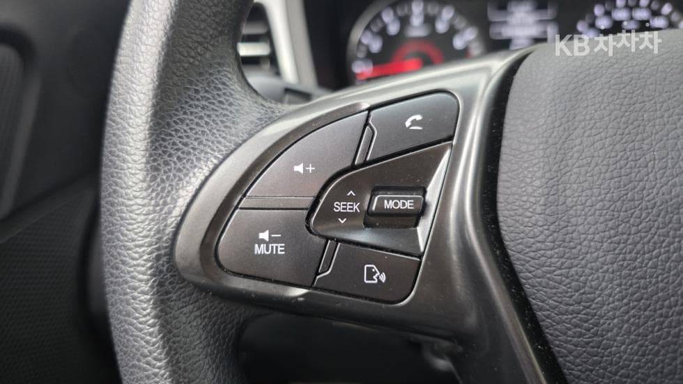 KG Mobility Very New (facelift/refresh; particularly for Tivoli) TivoliGasoline V1 2WD Standard - 21
