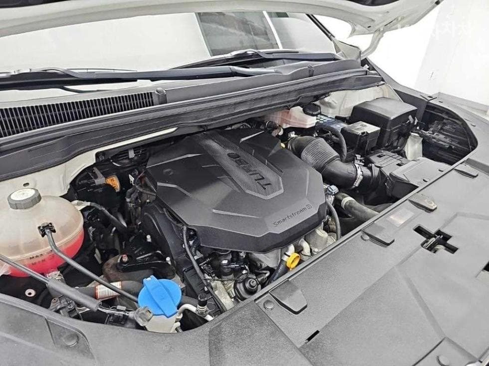 Kia Carnival 4th generationD2.2 9-seater Signature - 6