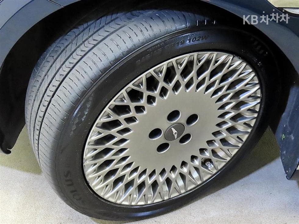 Дженезис G80(RG3)2.5 Турбо Бензин Директ Инжекция 2WD - 20