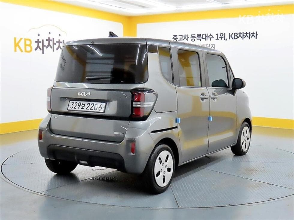 Kia The New (facelift) Kia Ray (van) Van1.0 Gasoline Van 2-seater Prestige - 4