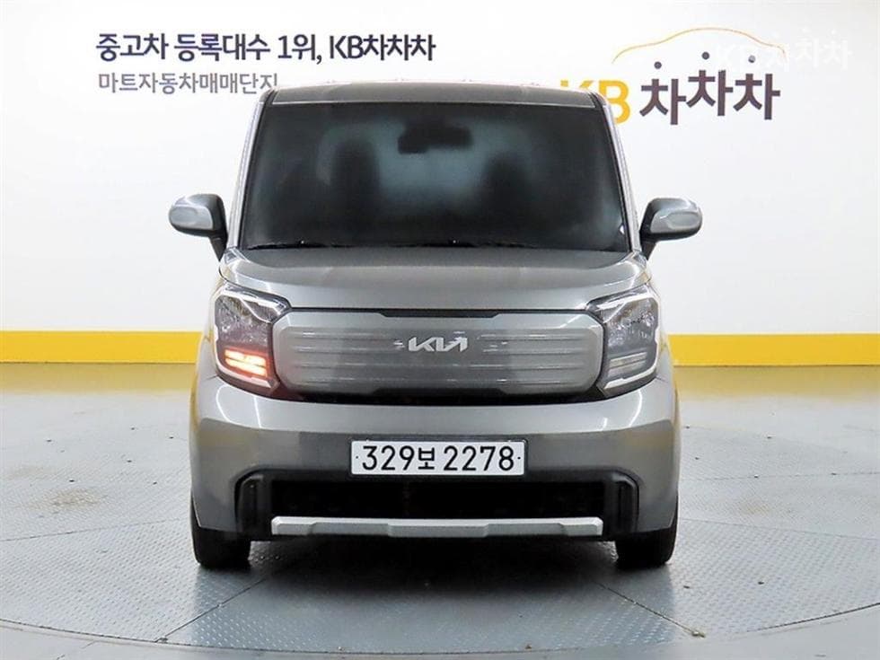 Kia The New (facelift) Kia Ray (van)1.0 Gasoline Standard - 2
