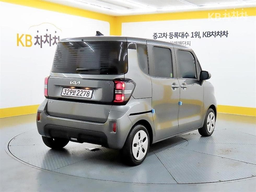 Kia The New (facelift) Kia Ray (van)1.0 Gasoline Standard - 4