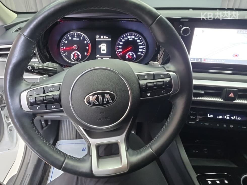 Kia K5 3rd Gen2.0 Gasoline Prestige - 7