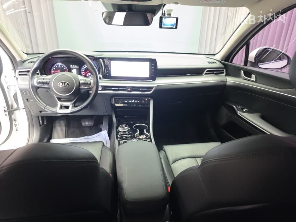 Kia K5 3rd Gen2.0 Gasoline Prestige - 9