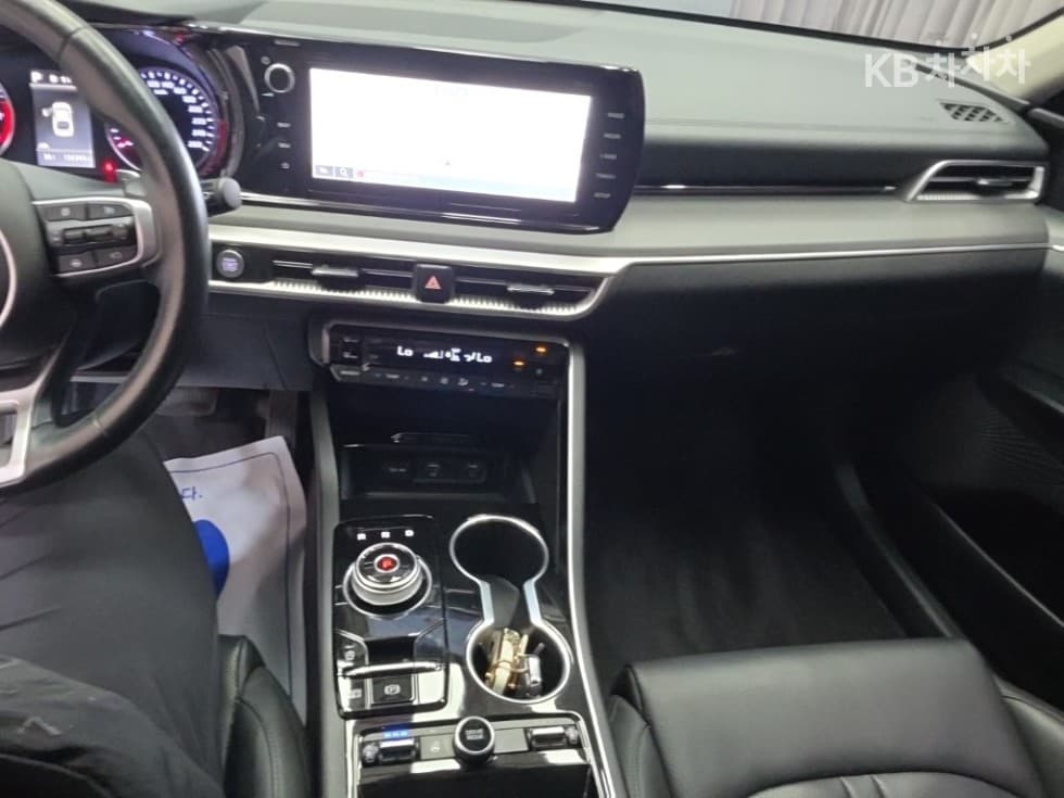 Kia K5 3rd Gen2.0 Gasoline Prestige - 10