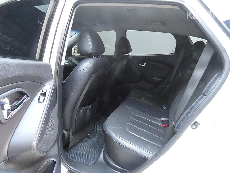 Hyundai TucsonixDiesel 2WD LX20 Smart팩 - 11
