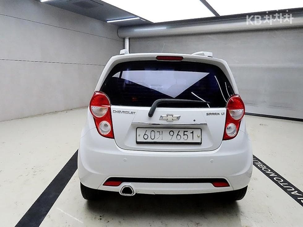 GM Korea Chevrolet SparkLT Standard - 3
