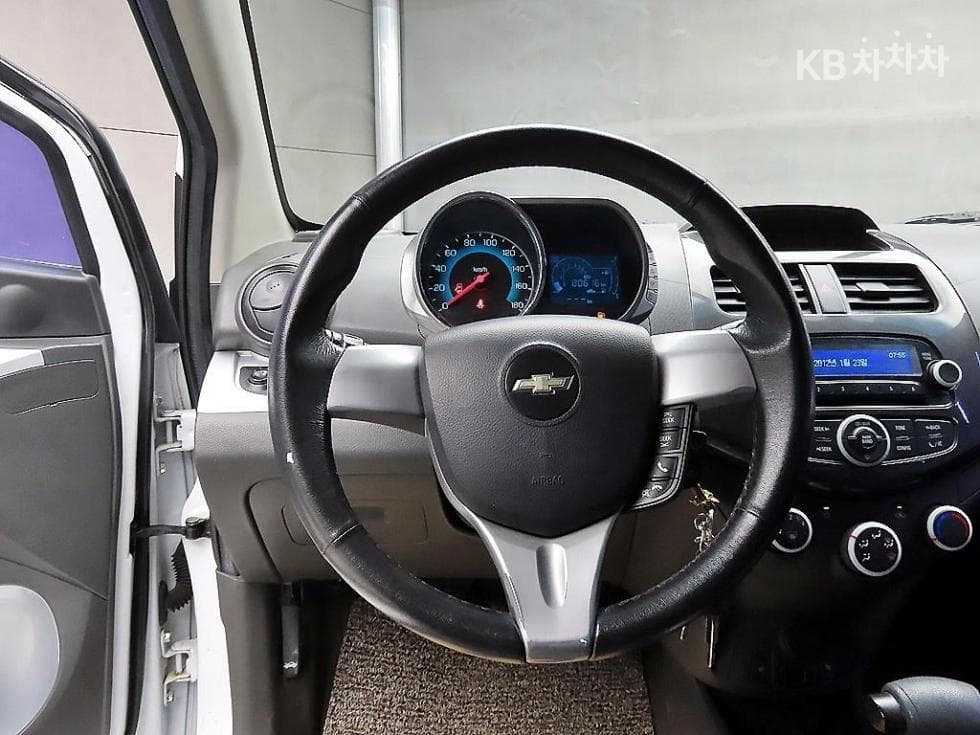 GM Korea Chevrolet SparkLT Standard - 9