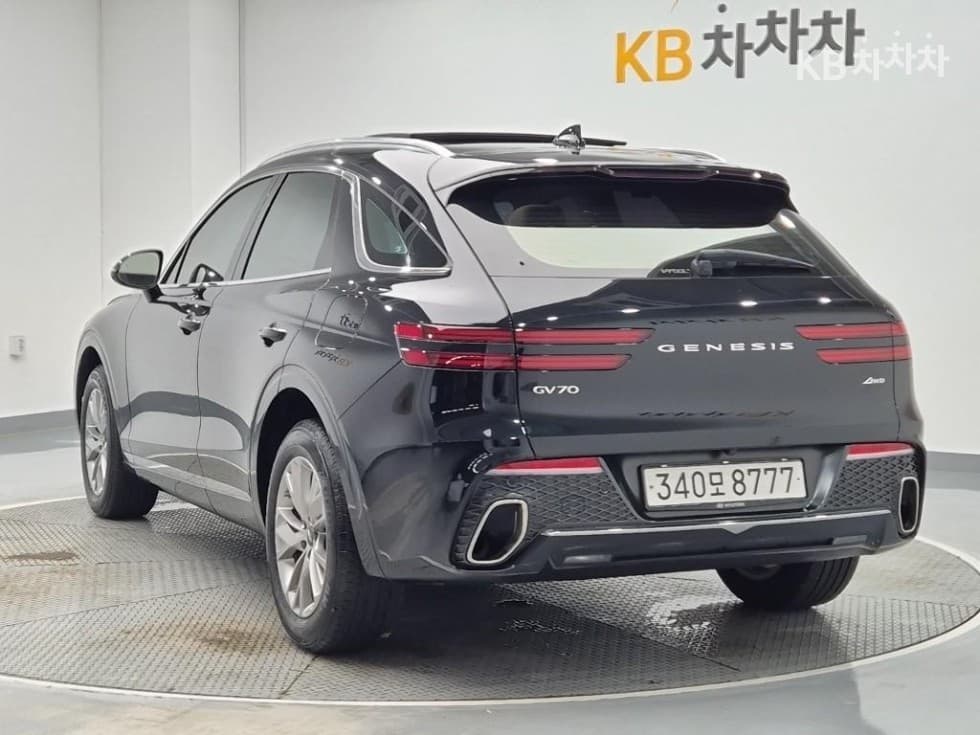 Дженезис GV70Бензин 2.5T AWD - 2