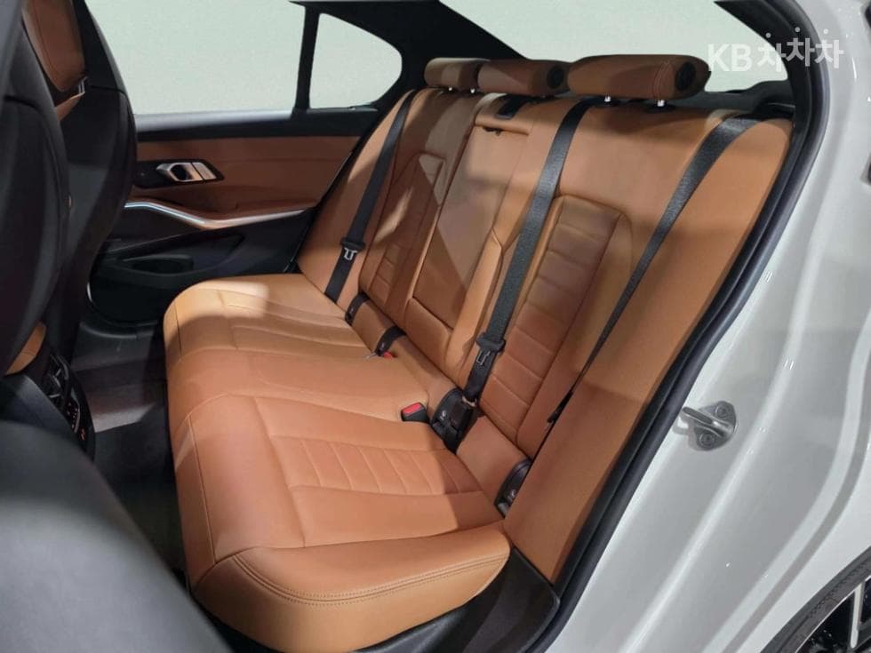 BMW 3 Серия (G20)M340i Стандартен - 17