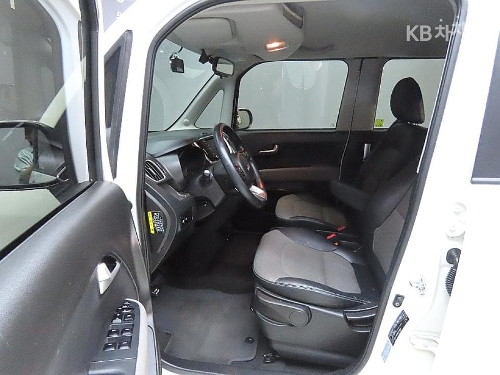 Kia The New (facelift) Ray (van)1.0 Gasoline Prestige - 10