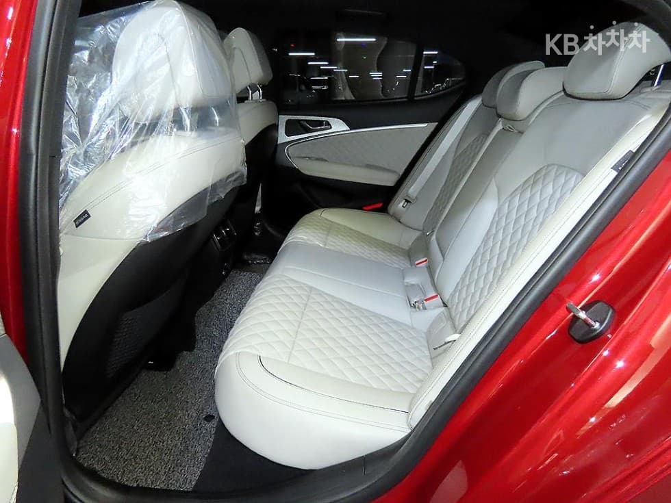 Genesis The New (facelift) G702.0T 4WD Sports Package - 7