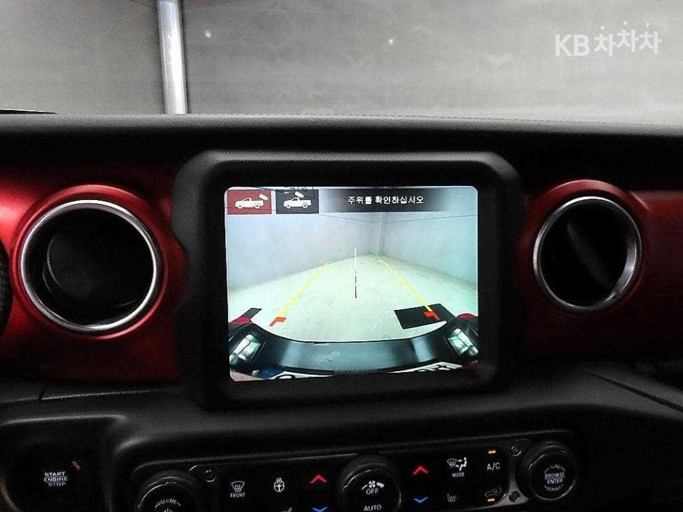 지프 글래디에이터3.6 Rubicon - 15