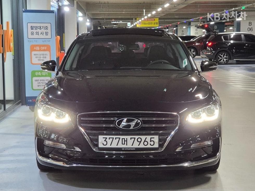 Hyundai Grandeur (Azera)IGRental car 3.0 LPi Modern Standard - 2