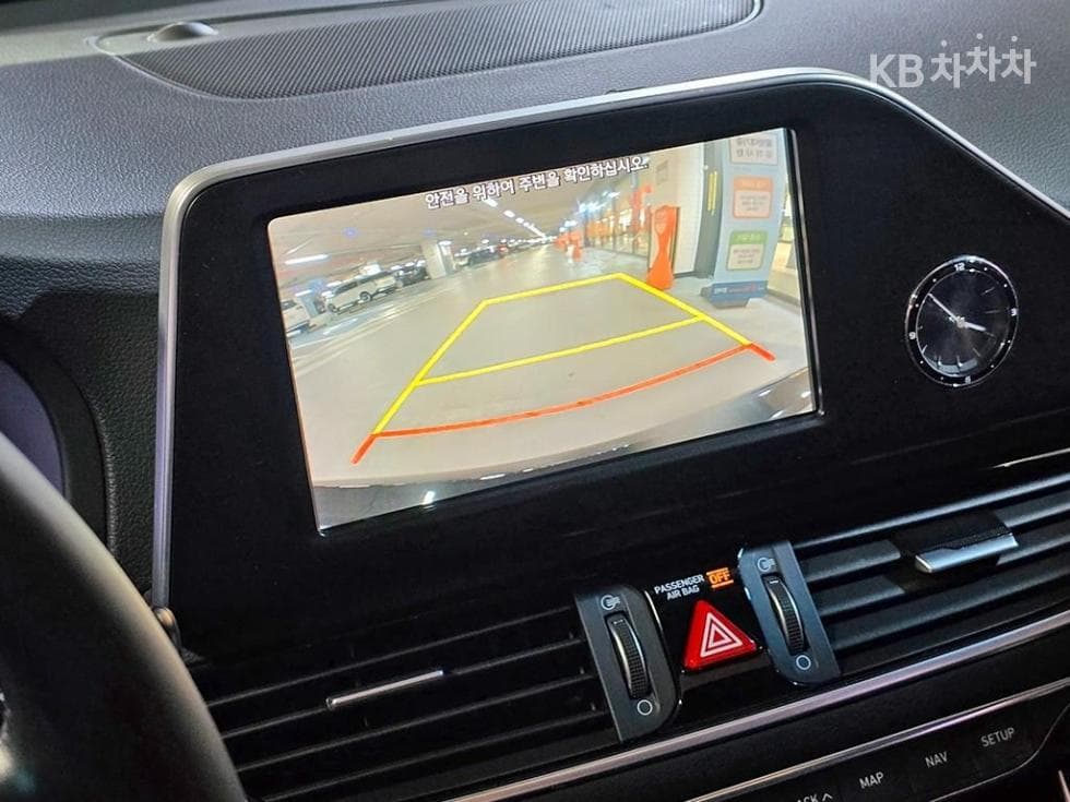 Hyundai Grandeur (Azera)IGRental car 3.0 LPi Modern Standard - 12